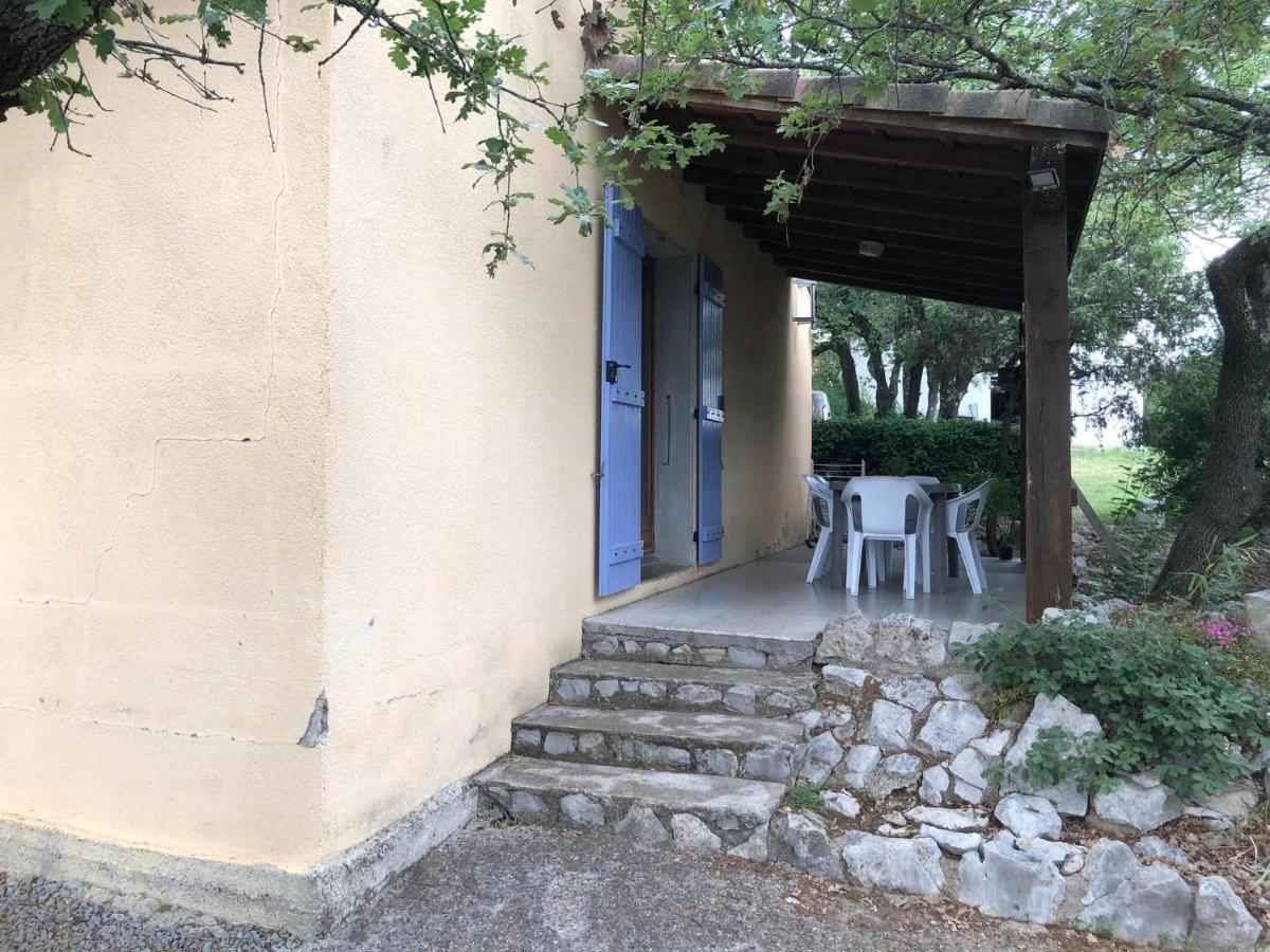 Hôtel Les Persèdes Lavilledieu  Esterno foto