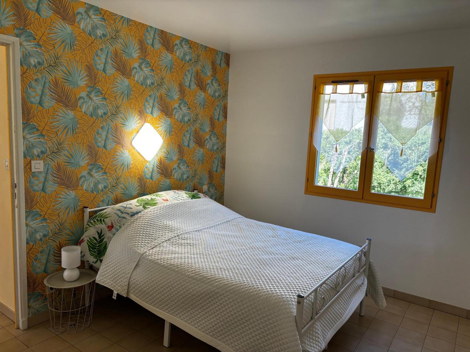 Hôtel Les Persèdes Lavilledieu  Esterno foto